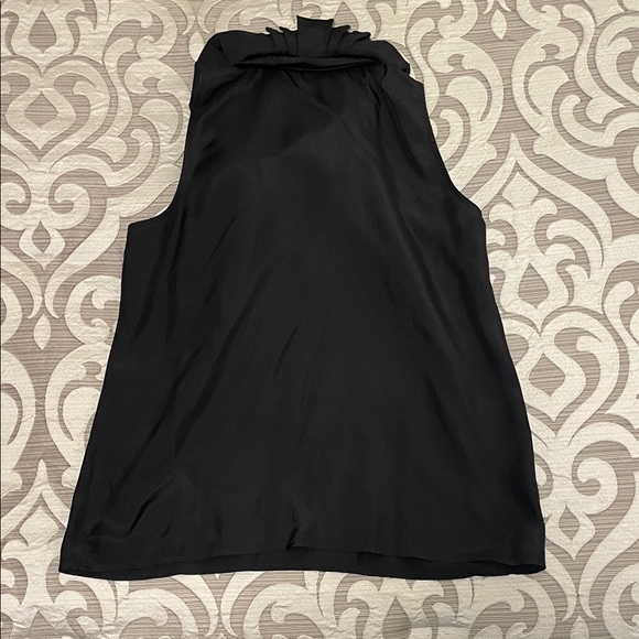 J. Crew 100% Silk Black Tank Size 4 - Picture 3 of 3